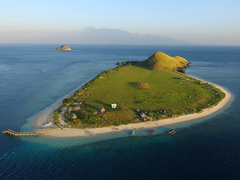Kenawa Island hiking sport view panoramic Sumbawa